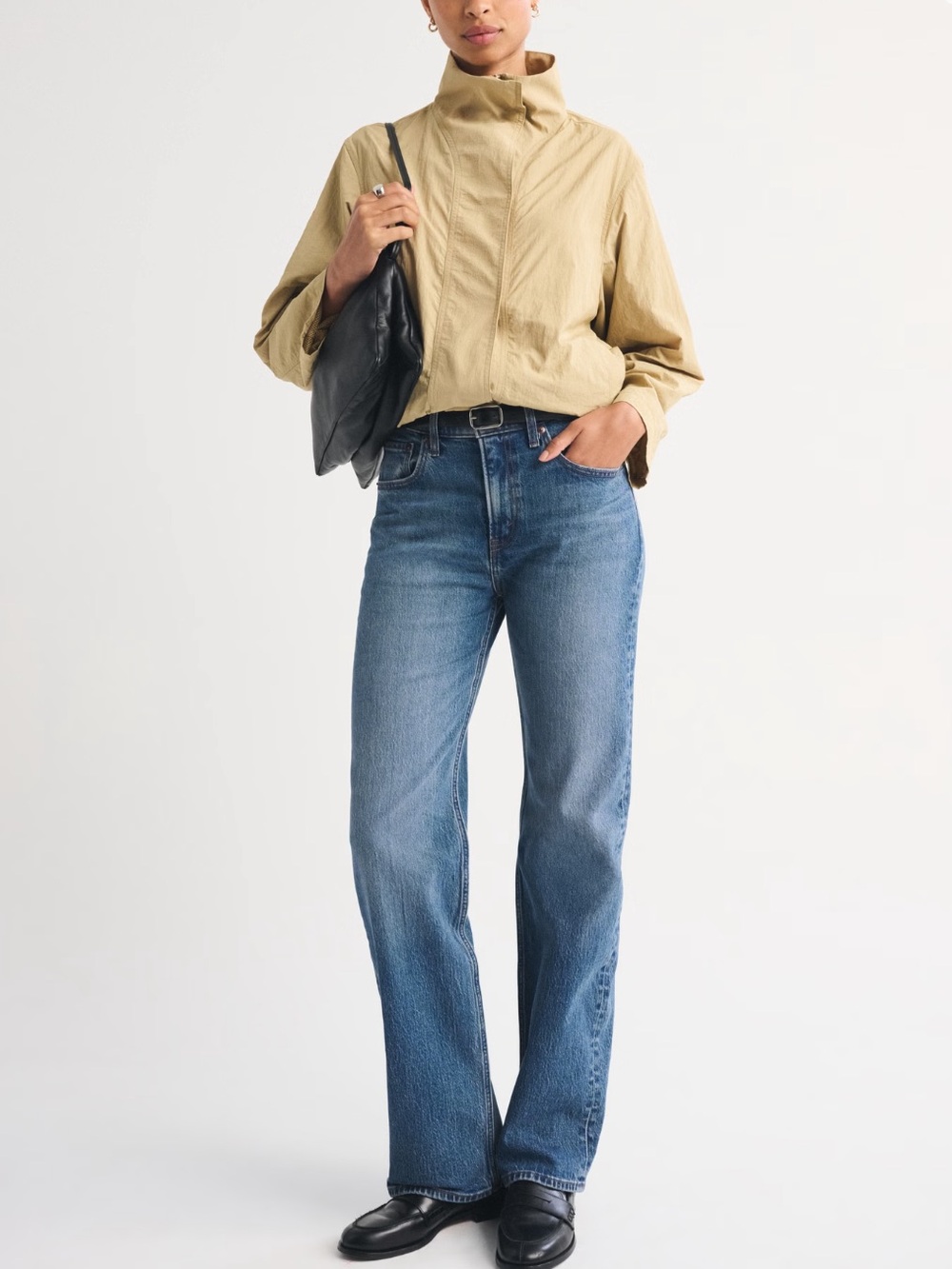 Abercrombie & Fitch High Rise 90s Relaxed Jean - 23R